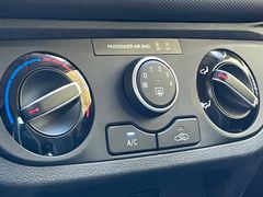 Fahrzeugabbildung Hyundai i10 1.0 Edition 30 *Klima*CarPlay*Spurhalte*DAB*