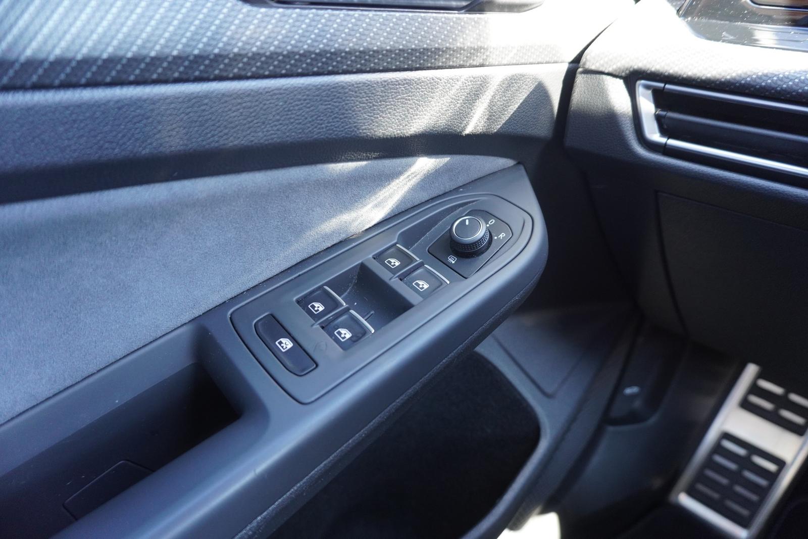 Volkswagen Golf VIII Variant eTSI DSG R-Line LED Navi ACC D, миниатюра 29