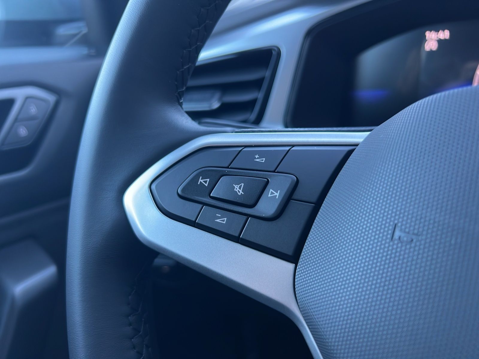 T-Roc Life 1.0 TSI Navi*LED*Klima