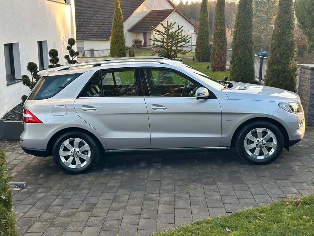 Mercedes-Benz ML 350