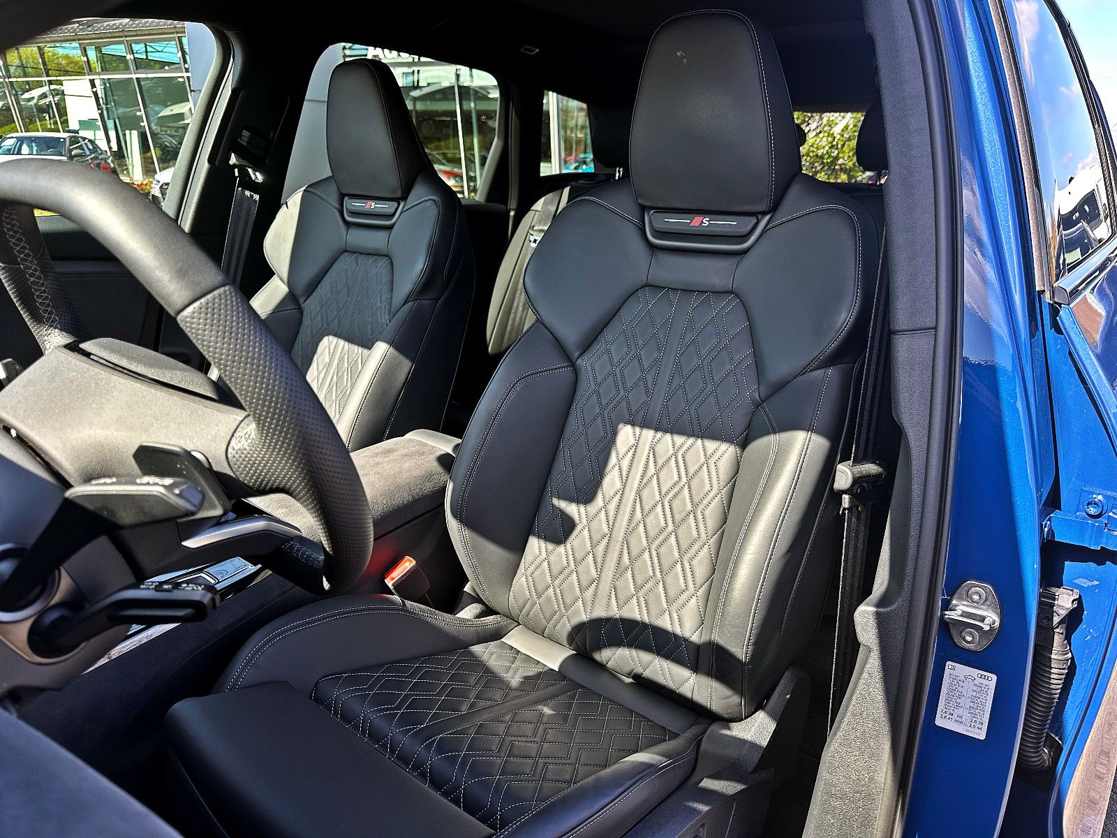 Audi Q6 e-tron - Bild 12