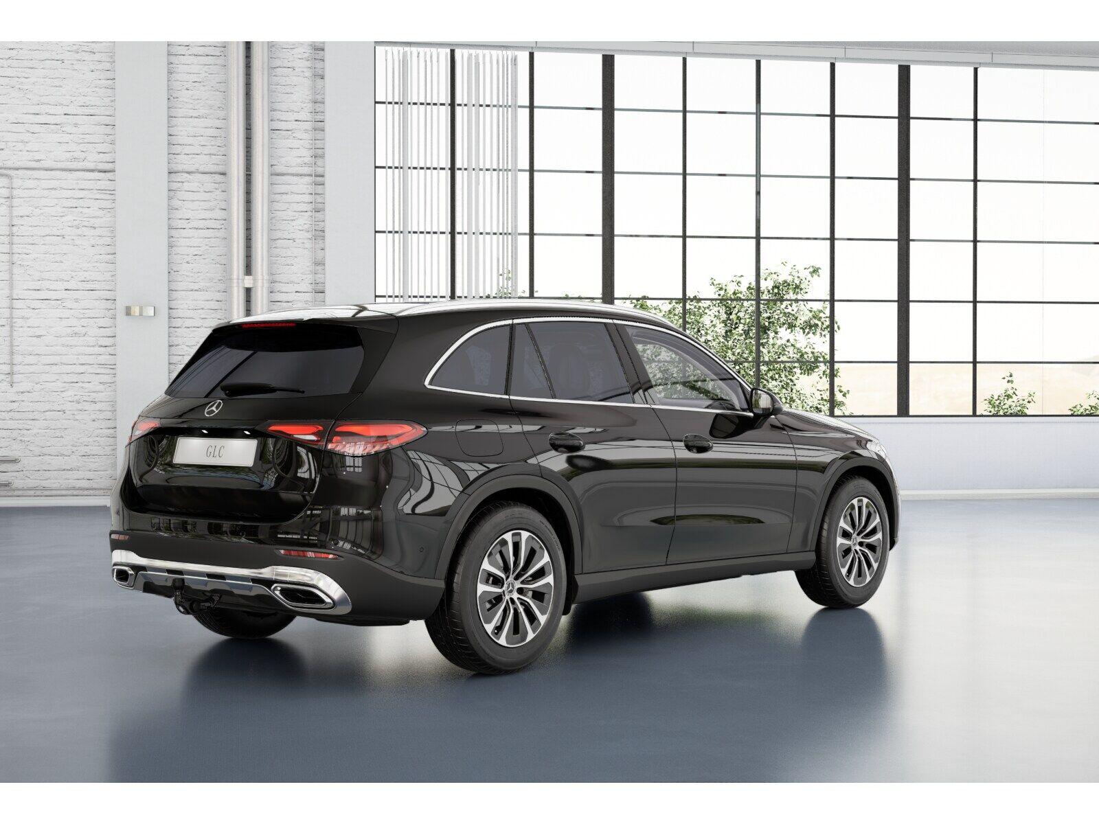 Mercedes-Benz GLC 220 d 4M AVANTGARDE+PANO+DISTR+AMBIENTE+AHK