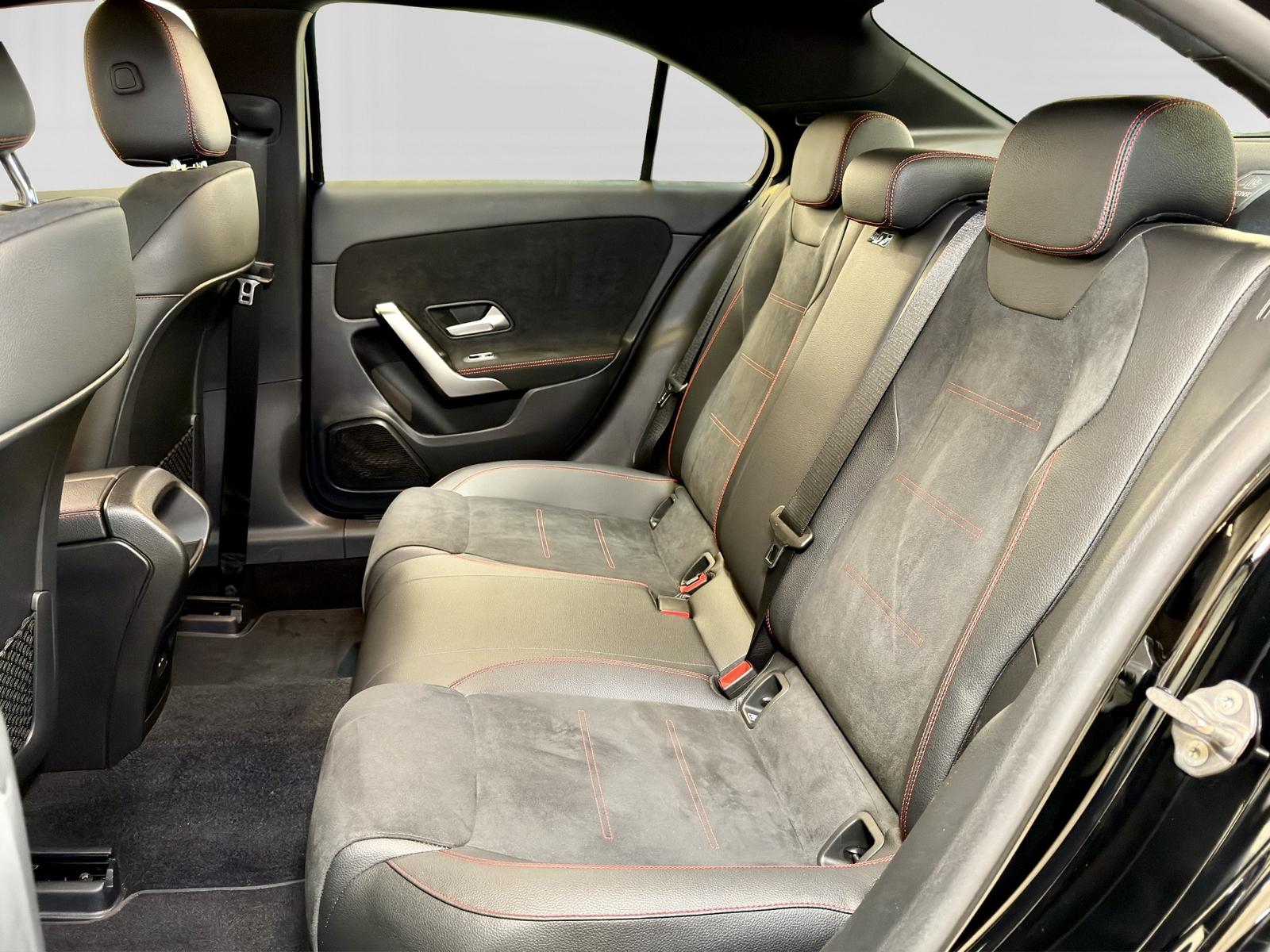 Mercedes-Benz A-Class AMG Line AUT LED KAMERA NAVI SHZ, миниатюра 23