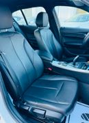BMW 118i*Voll-S-Heft*LED*PDC*Leder*Automatik*Keyless