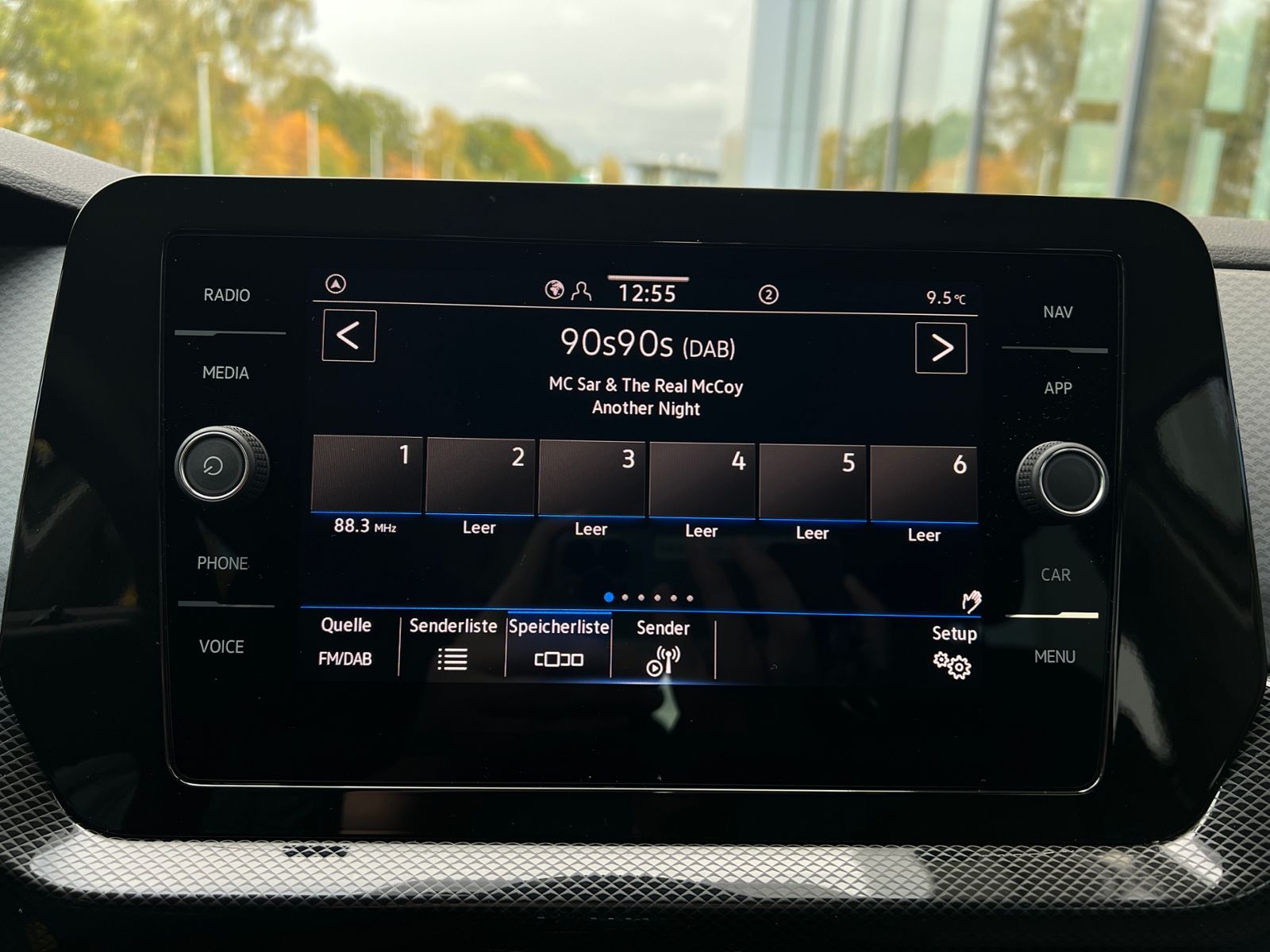 Fahrzeugabbildung Volkswagen T-Cross Life 1.0 TSI *LED, ACC, Navi, Kamera, 16