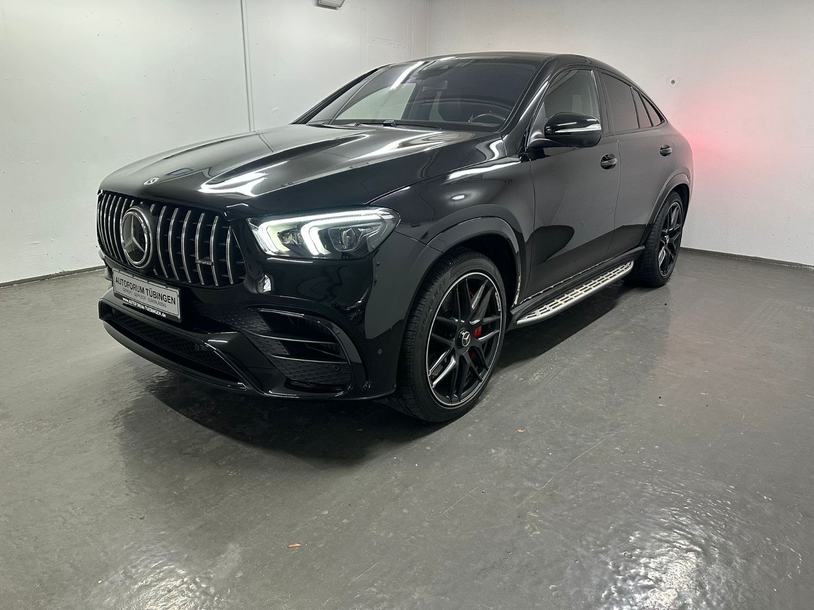 Fahrzeugabbildung Mercedes-Benz GLE 63 4MATIC+ *PANORAMA*HEADUP*KEGO*