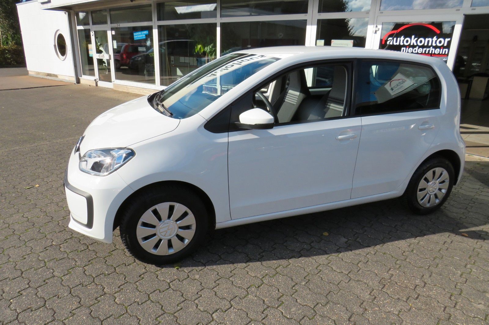 Fahrzeugabbildung Volkswagen up! GRA KLIMA PDC NOTBREMS APP-CONNECT 1.HD