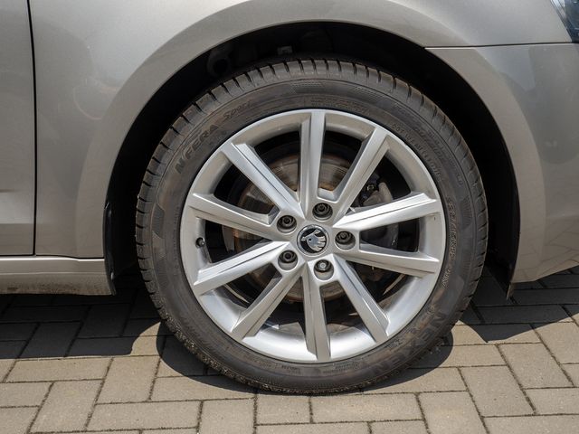 Foto Nummer 5: SKODA Octavia