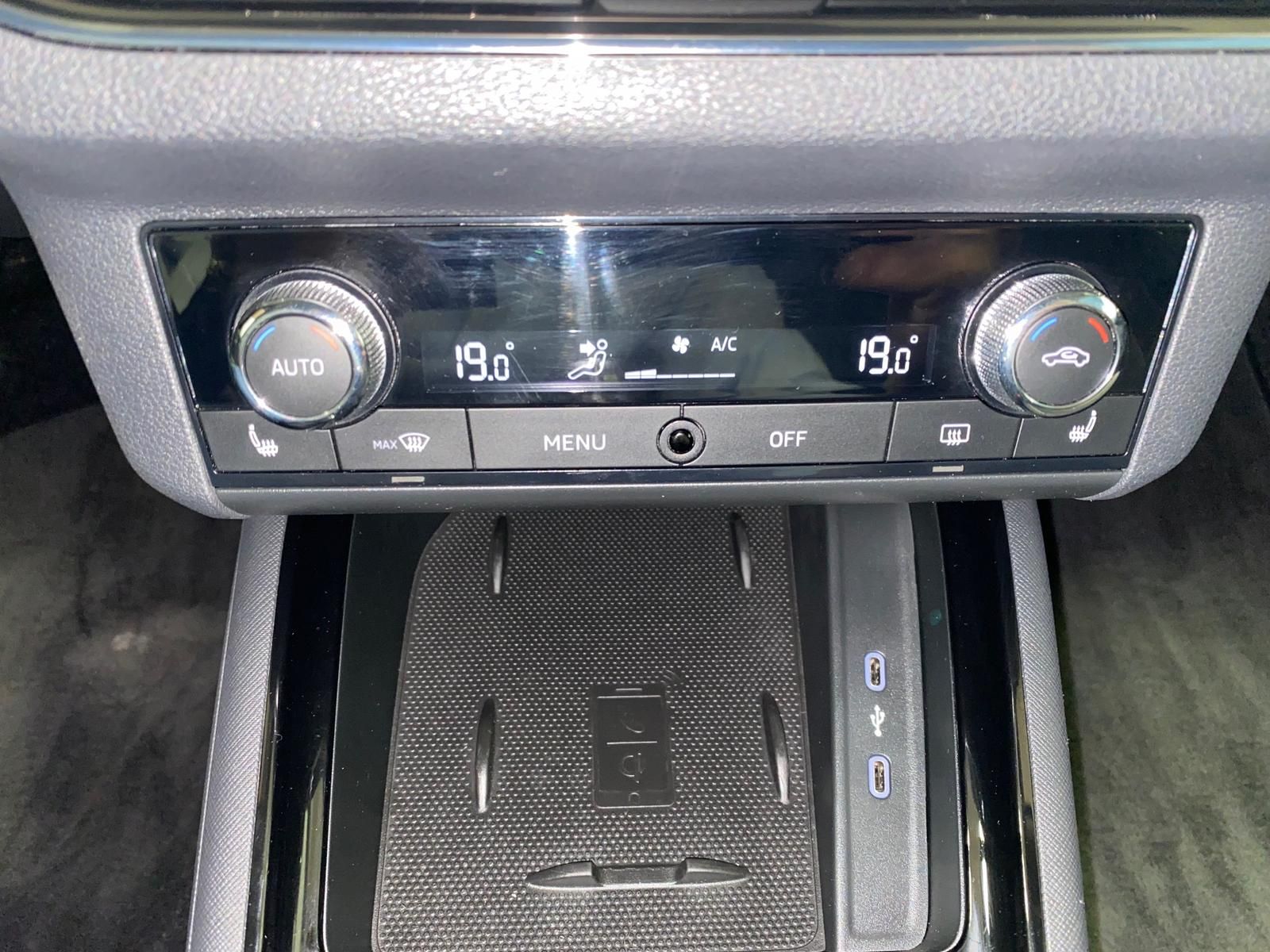 Fahrzeugabbildung SKODA Kamiq 1.5 TSI ACT Style AHK+APP+KLIMA+PDC+LED+++