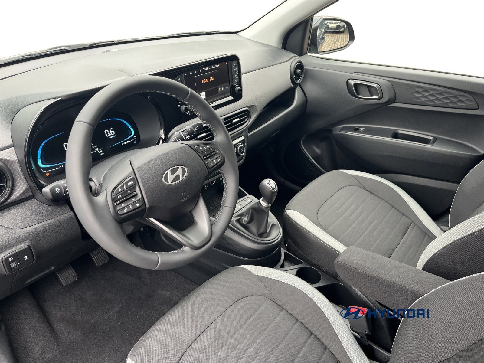 Hyundai i10 – Bild 9