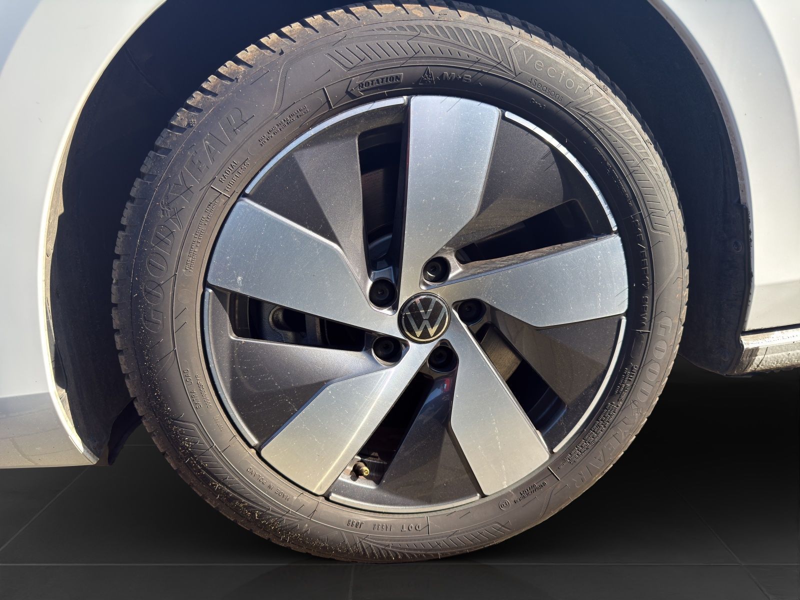 Volkswagen Passat Variant - Bild 6