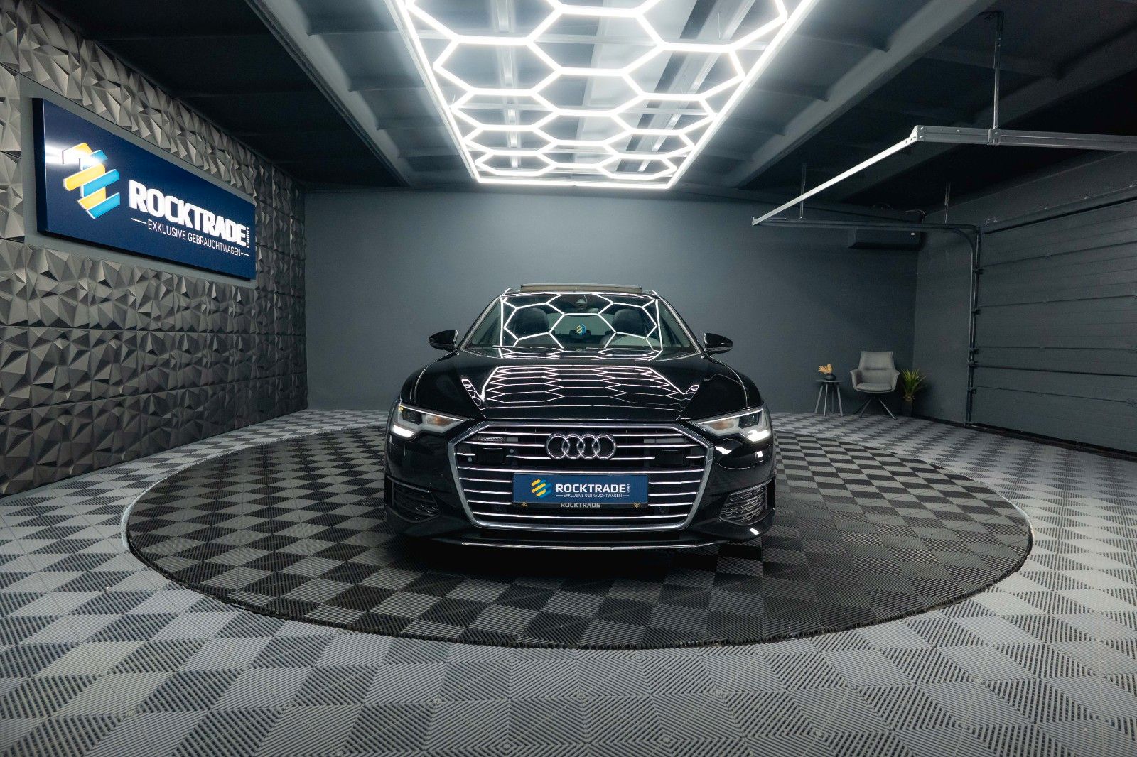 Fahrzeugabbildung Audi A6 Avant 45 TDI quattro Sport design *Pano*ACC*