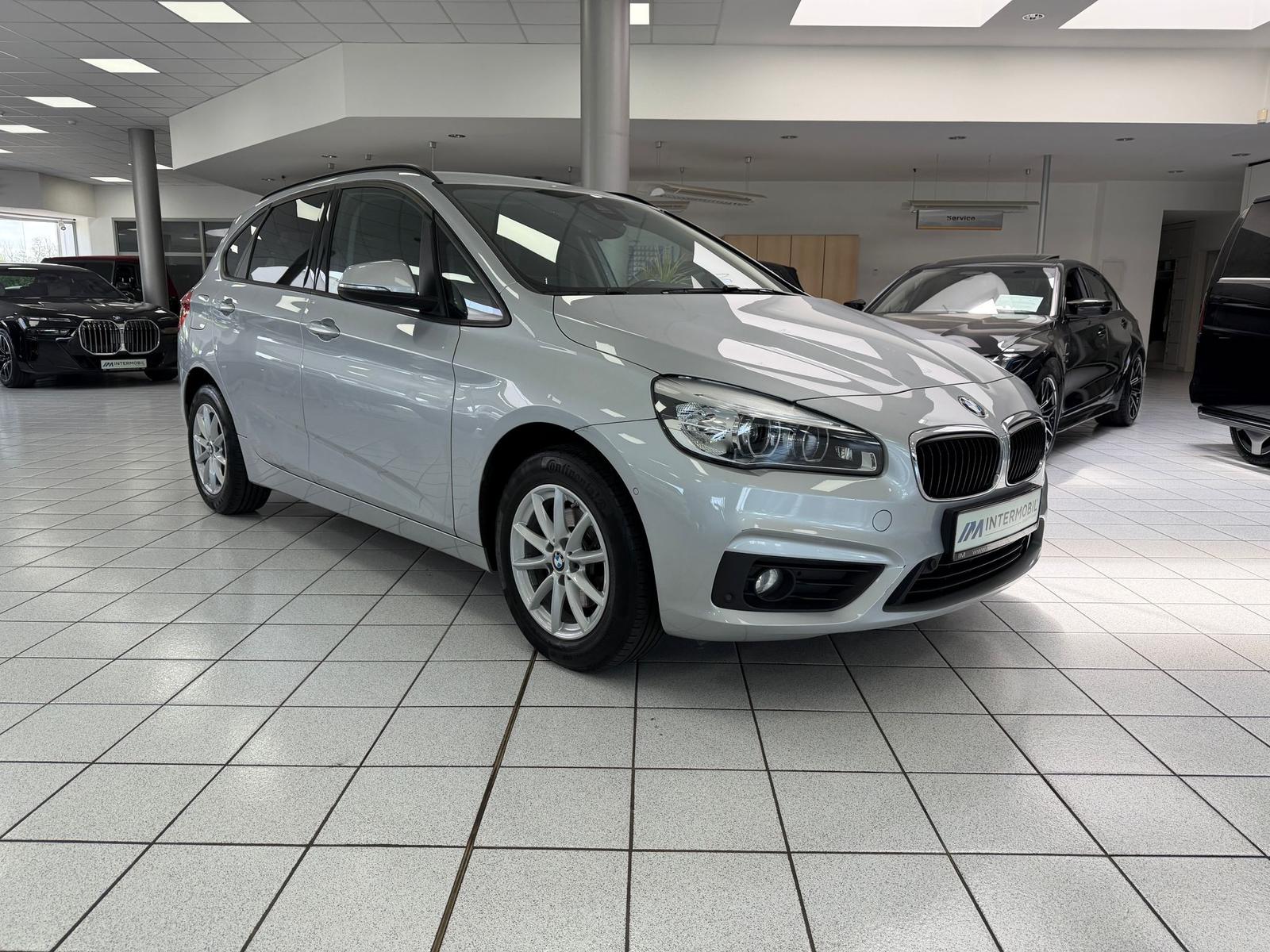 BMW 218 Active Tourer i Advantage HUD*KLIMA*PDC*NAVI