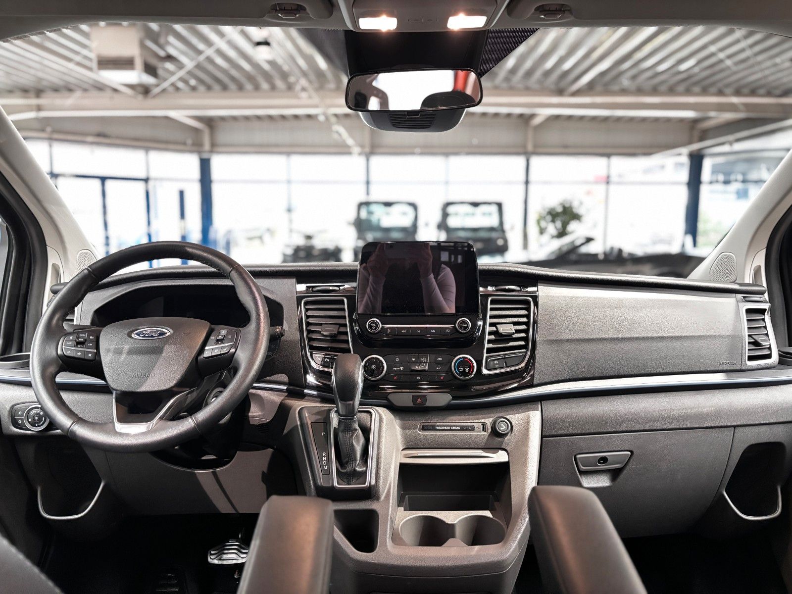 Ford Tourneo Custom 320 L1  Active*Bi-Xenon*Navi*ACC foto 17