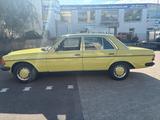 Mercedes-Benz Mercedes w123 240d Oldtimer - Mercedes-Benz 240 in Wuppertal