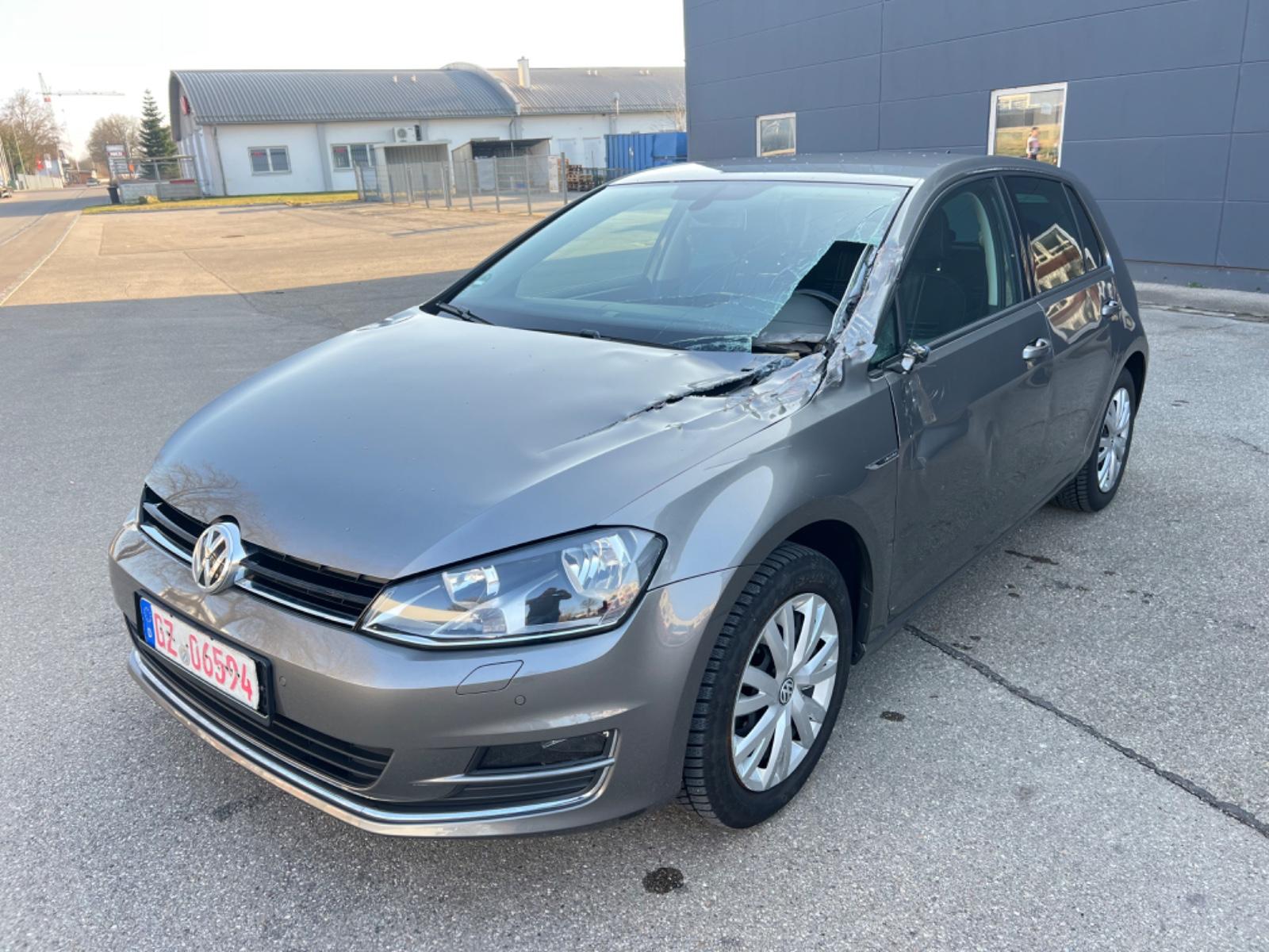 Volkswagen Golf VII Lim. Lounge BMT