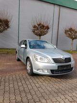 Skoda  Octavia 1.6 MPI - Skoda Octavia: Mpi