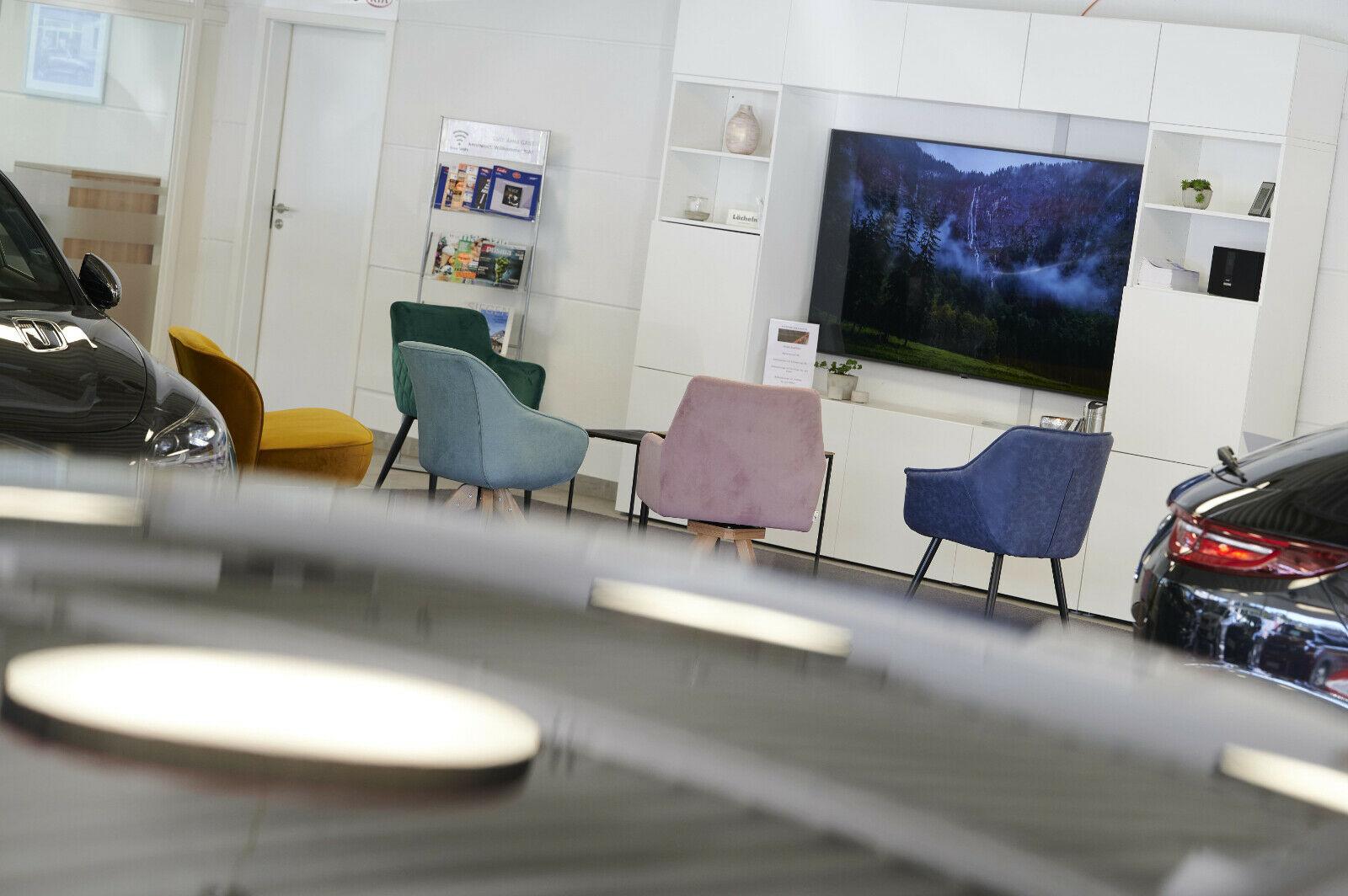 showroom-image-bottom