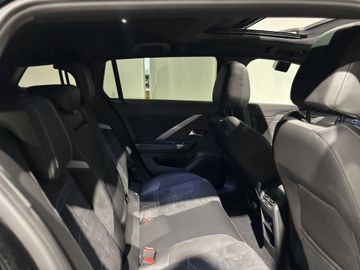 Fotografie 7 des Opel Astra Sports Tourer 1.2 Turbo Automatik Ultimate