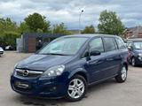 Opel Zafira B Design Edition 7Sitzer/AHK/HU neu - Opel Zafira: B Edition
