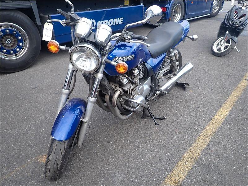 Kawasaki ZR 750 ZEPHYR