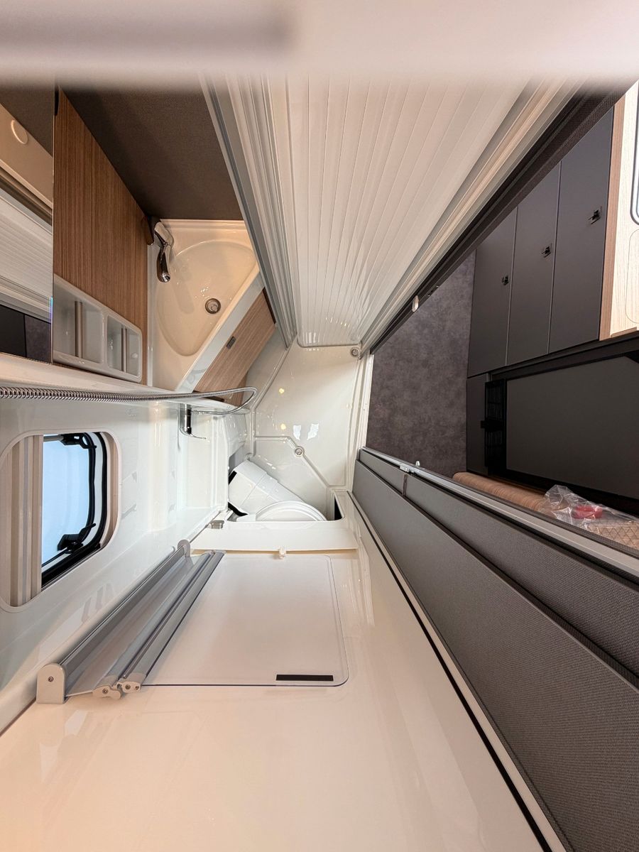 Fahrzeugabbildung Malibu Van charming GT skyview 640 LE