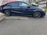 Mercedes-Benz CLA 220 CLA -Klasse CLA 220 d 4Matic Score - Mercedes-Benz: Blau, Klasse