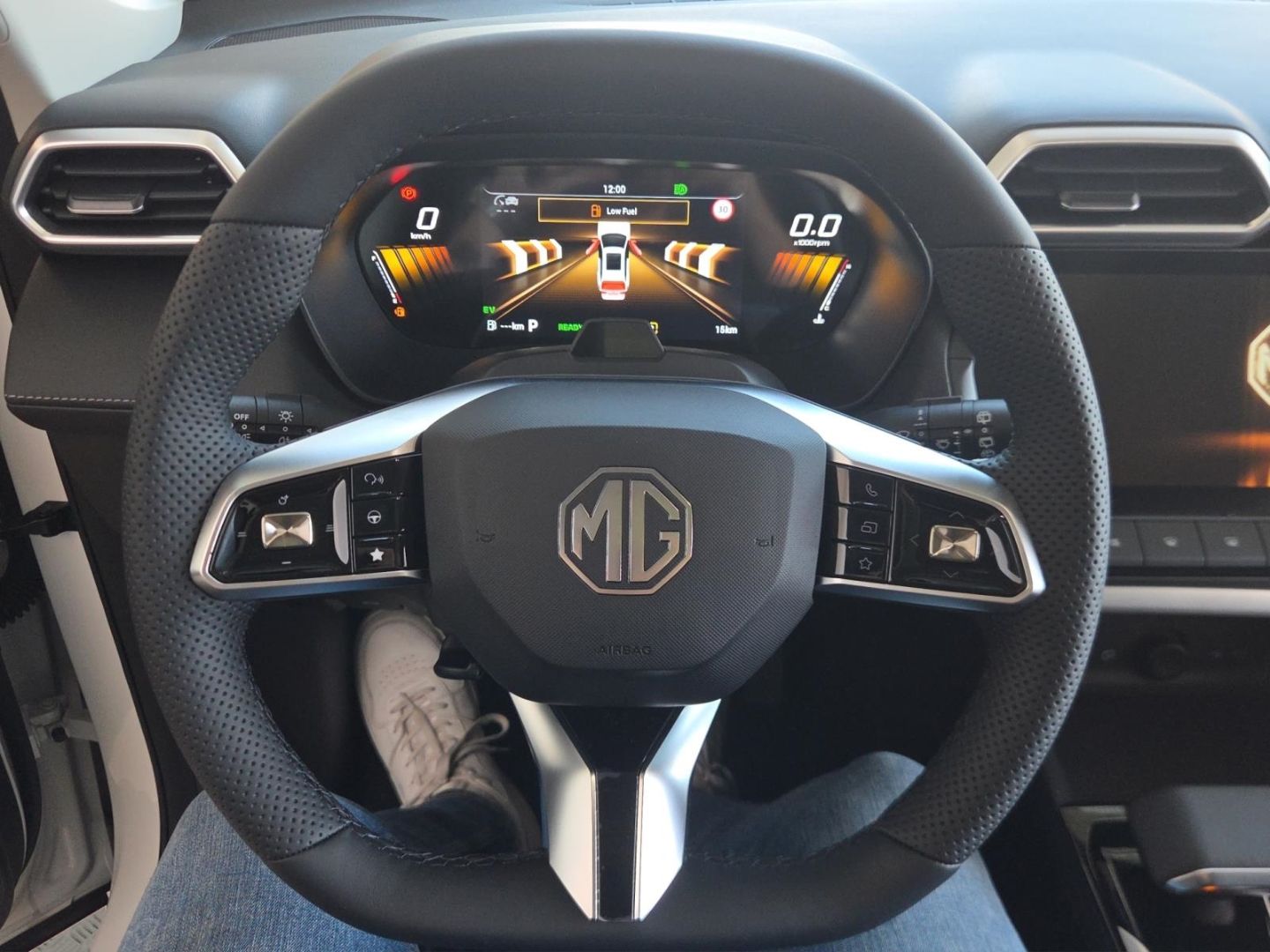 MG ZS