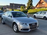 Audi A4 Lim. Attraction*NEU*TÜV*2.0*179PS* Tempomat * - Audi A4 aus 2009: 2.0