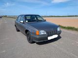 Opel Kadett E 1.6i Tiffany Automatik Stufenheck - Opel Gebrauchtwagen von 1988