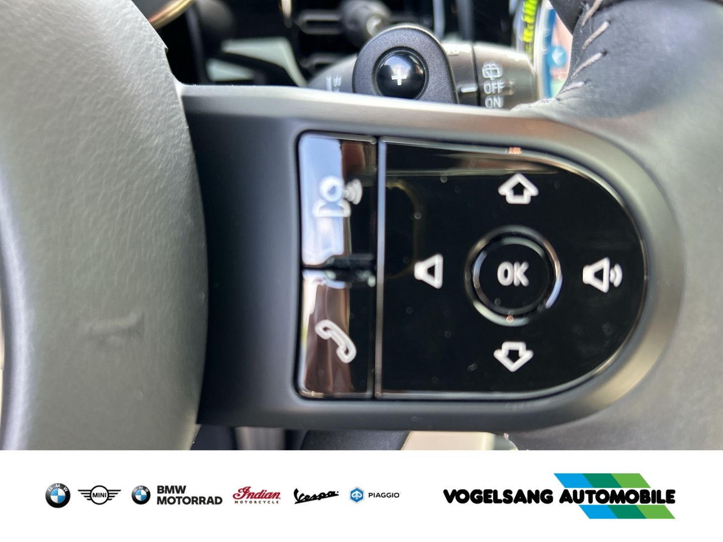 Fahrzeugabbildung MINI John Cooper Works Trim,Rückfahrk.,Panodach,H&KSo