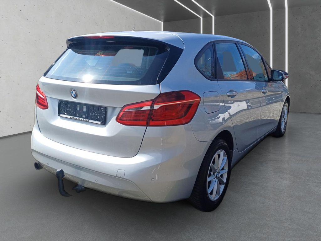 BMW 218i Active Tourer Advantage