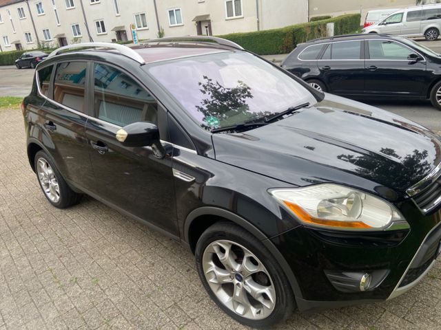 Ford Kuga Titanium Erste Hand Neue TÜV