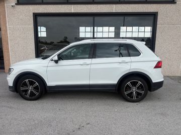 Volkswagen Tiguan - 5