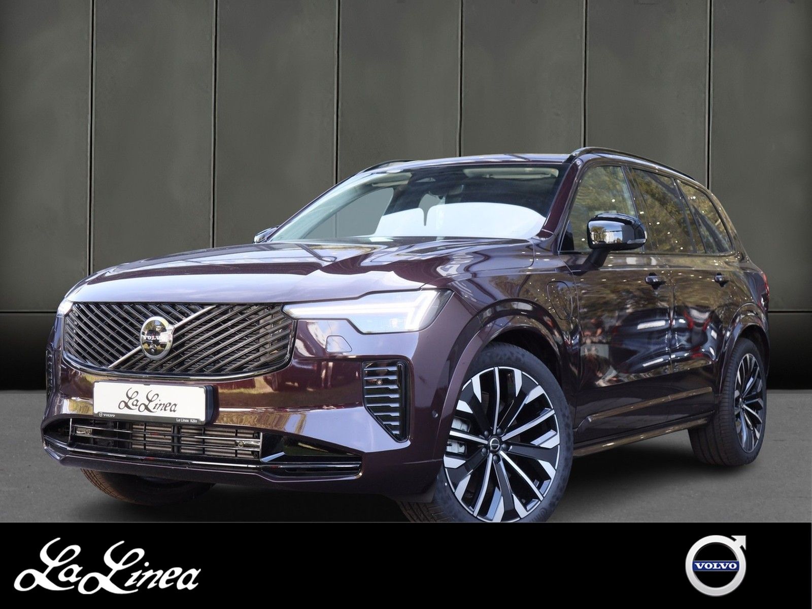 Volvo XC90 T8 AWD Recharge Reskin Ultra Dark NP:108.26