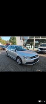 Volkswagen Jetta 2.0 TSI Highline Highline - Volkswagen Jetta Highline mit Benzin-Antrieb