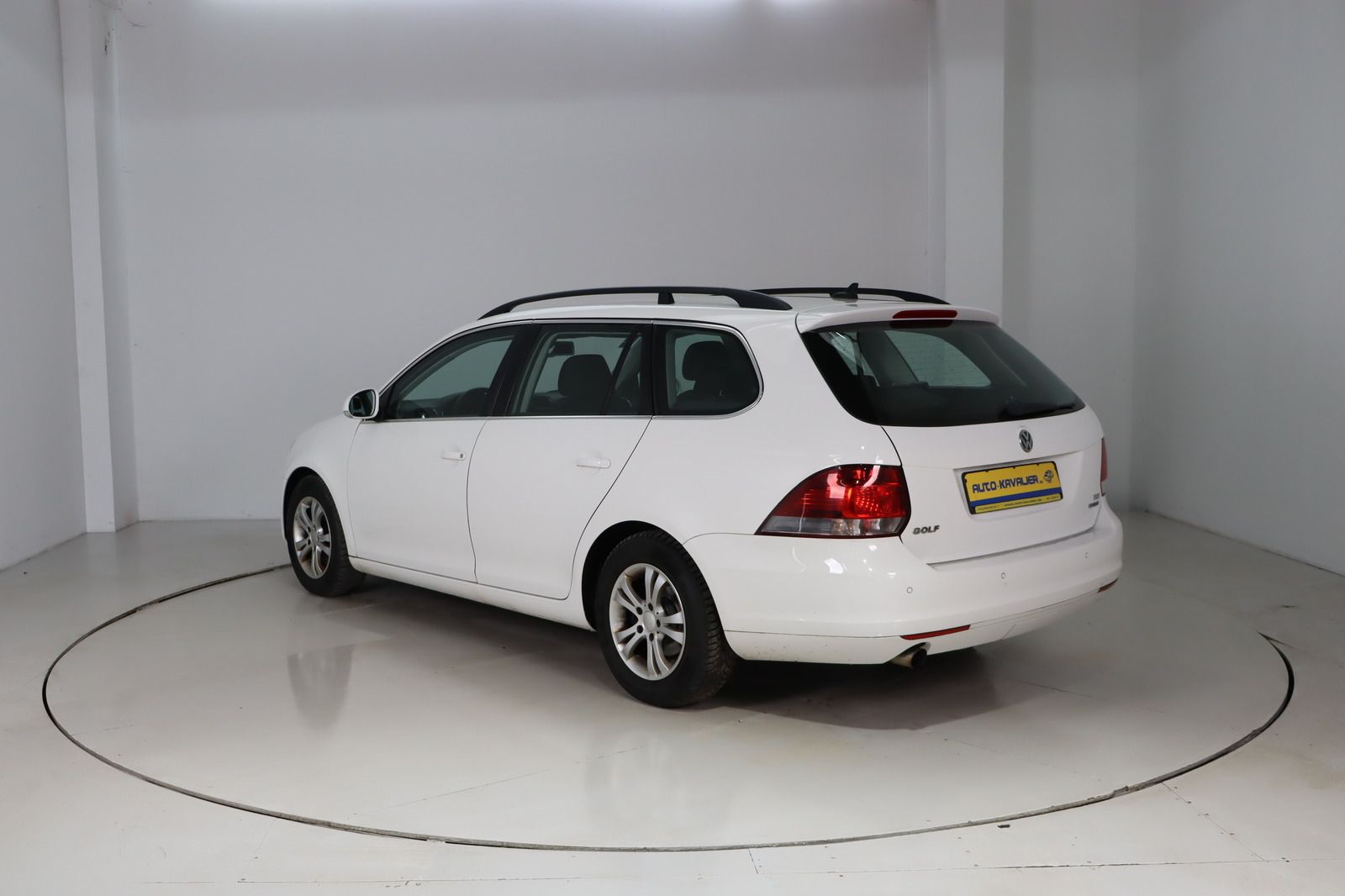 Fahrzeugabbildung Volkswagen Golf 1.6 TDI BMotion Tech Comfortline Variant