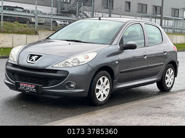 Peugeot 206 + 1.4 Basis*KLIMA*5 TÜRIG*GEPFLEGT*TÜV NEU*