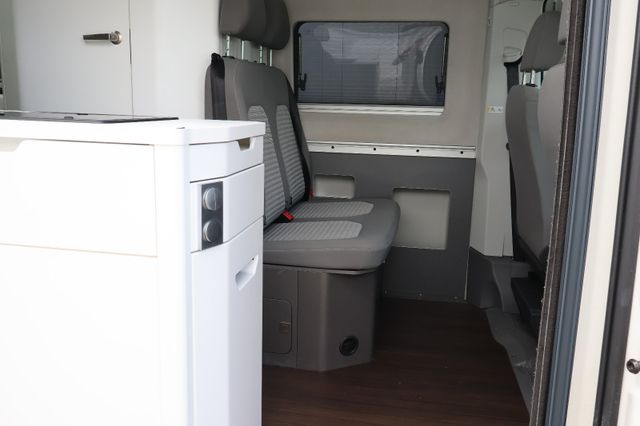 Volkswagen Grand California 600 ACC+34 BETT+SOLAR+MARKISE