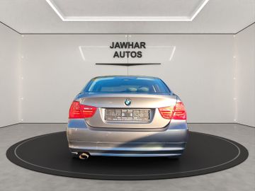 BMW 318 - 8