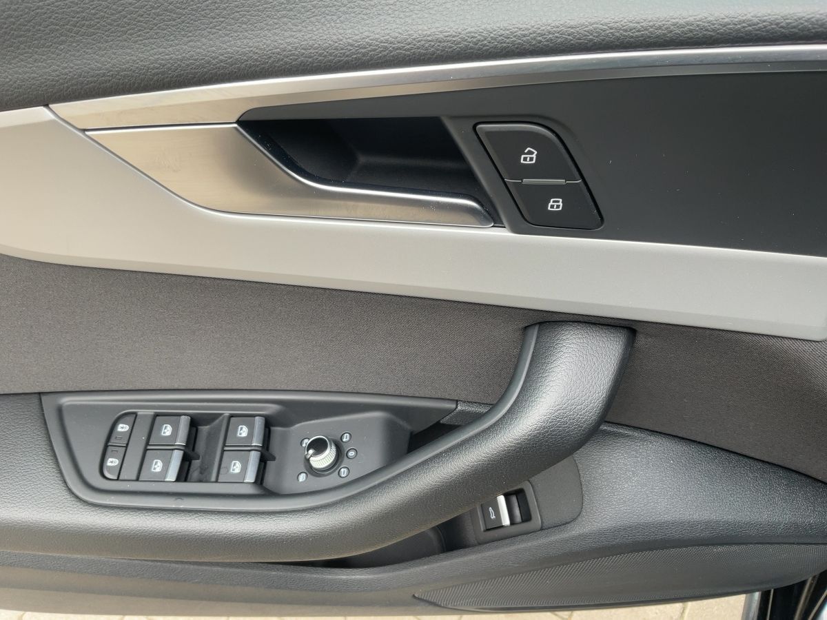 Audi A4 - Bild 17