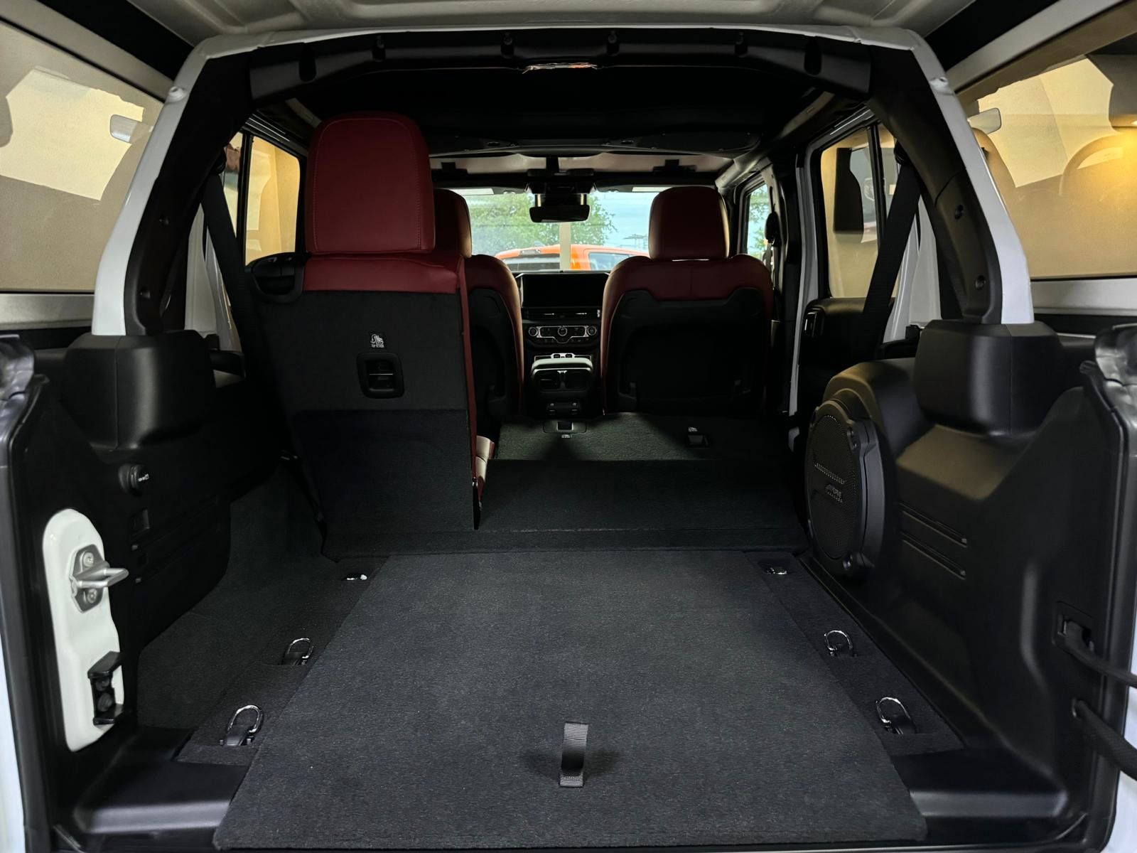 Fahrzeugabbildung Jeep VORFÜHRWAGEN RUBICON 392-6.4L V8-35"-STEEL BPR