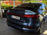 Audi etron 55 Sportback 2x S line Matrix Black  - Audi e-tron: Von Privat