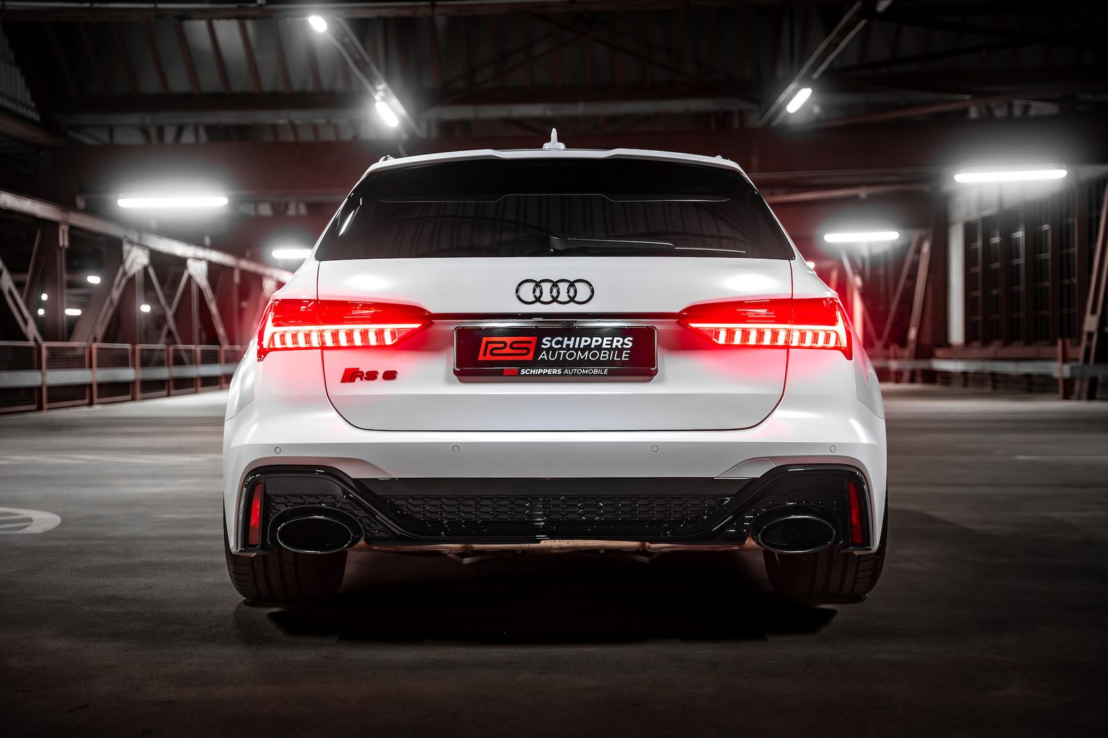 Fahrzeugabbildung Audi RS6 KERAMIK|HGP-PERFORMANCE|DYNAMIK+|MATTLACK