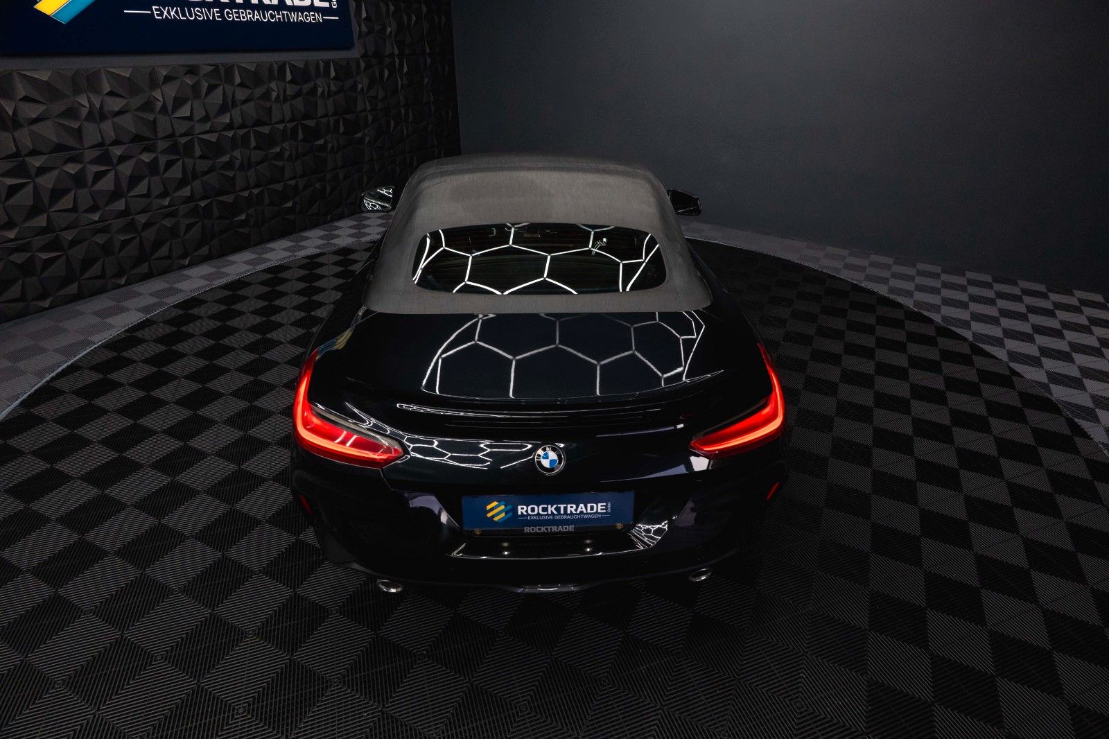 Fahrzeugabbildung BMW Z4 Roadster sDrive 30i M Sport *LED*Memory*H&K*