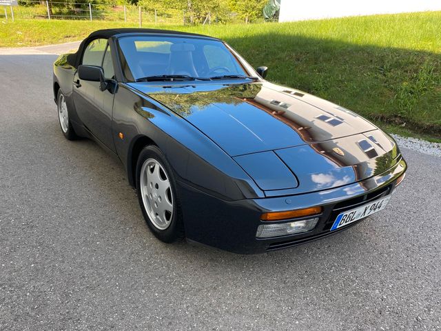 Porsche 944 S2 Cabrio S 2 155 kW (211 PS), Schalt. 5-...