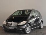 Mercedes-Benz A 180 Automatik - gebrauchte Mercedes-Benz A 180 aus dem Jahr 2011