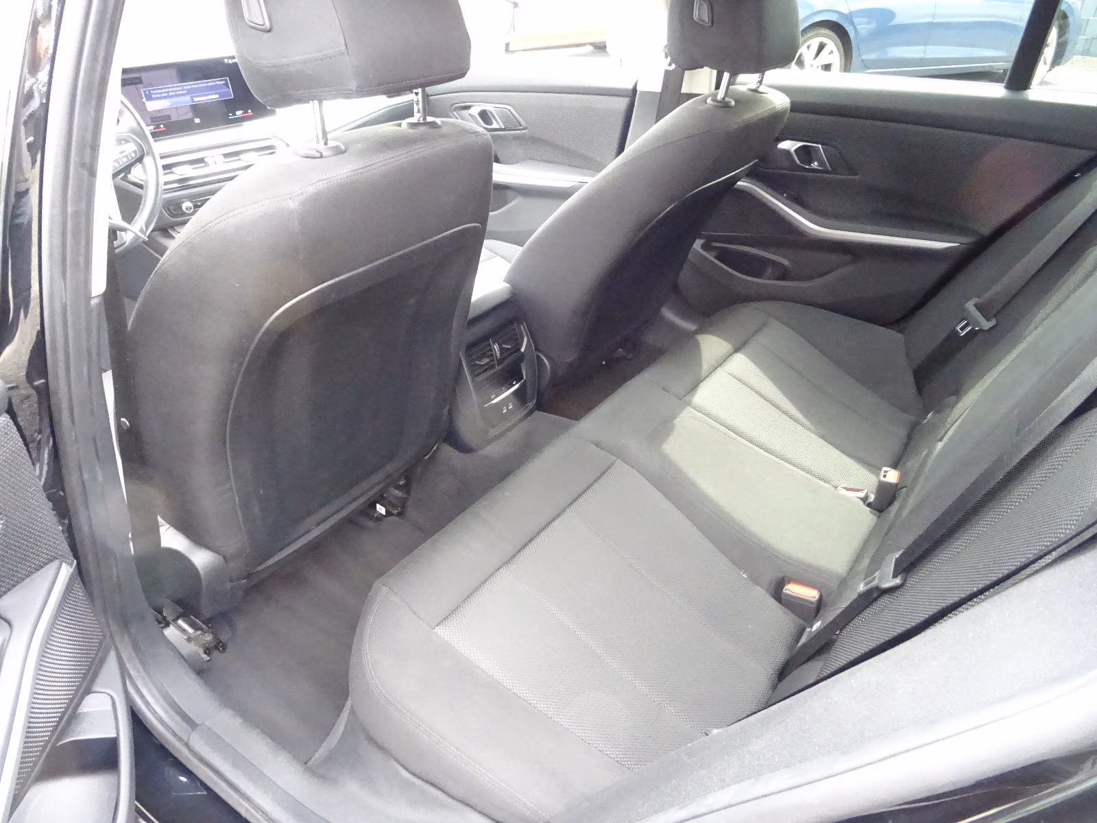 BMW 3 Series iA Touring LED Navi HUD Virt. Kamera Innov., миниатюра 8