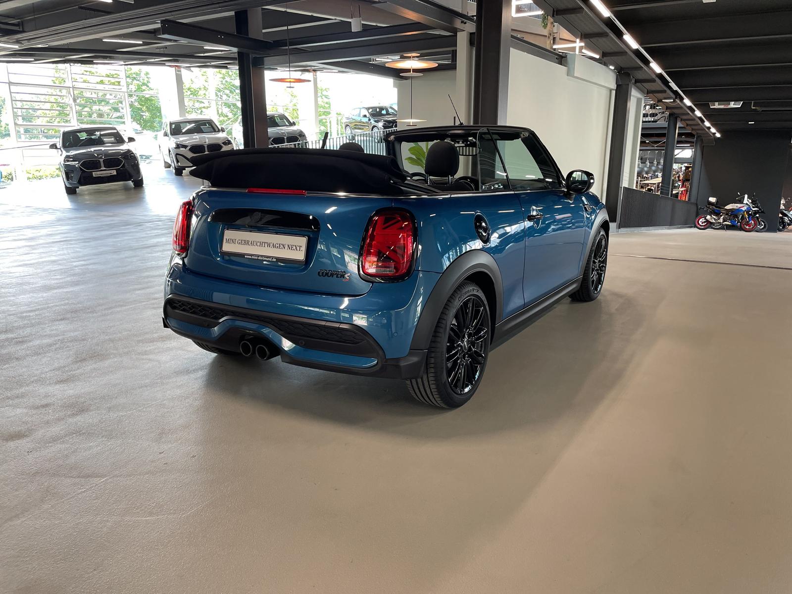 MINI Cooper S Cabrio Navi Harman/K Head-Up Kamera