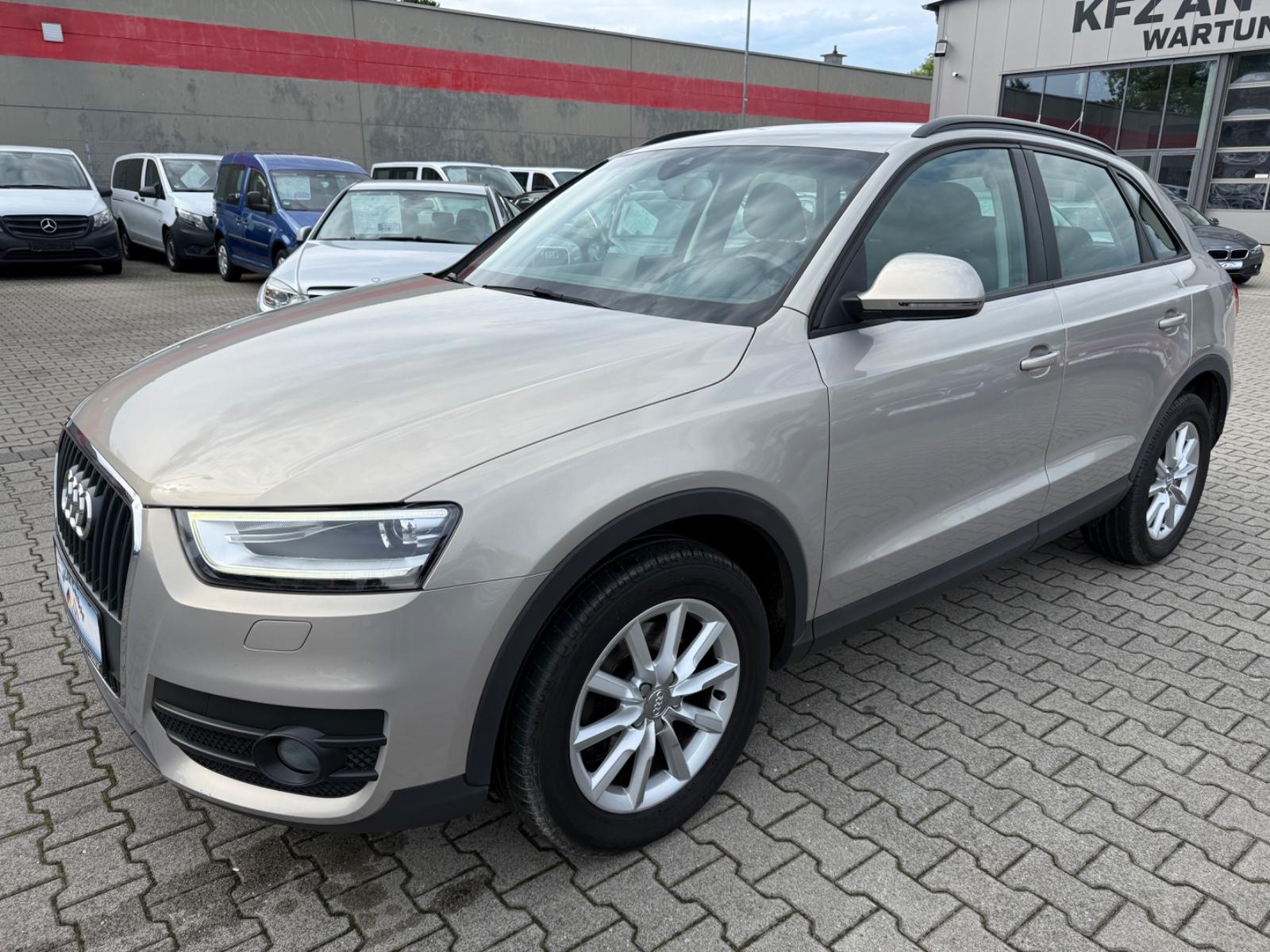 Audi Q3 1.4 TFSI Automatik Navi Xenon